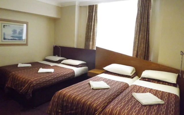Leisure Inn