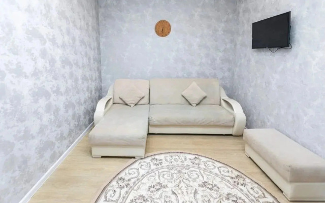 Na Krylova 32 Flat