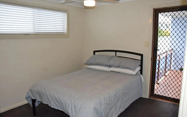 Paragon Apartment 8