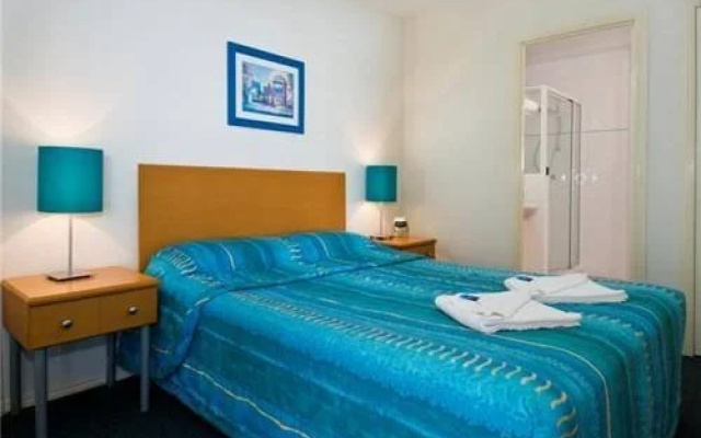 La Mer Beachfront Luxury Apartment