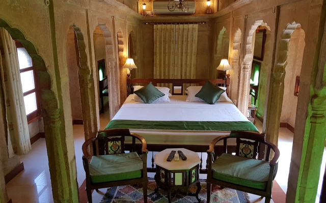 WelcomHeritage Mandir Palace