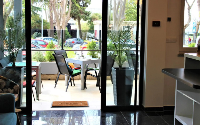 Marine Lux apartments