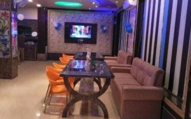 HOTELSHAHENSHAH