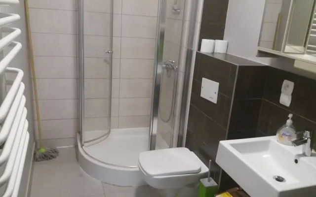 Wroclov Hostel