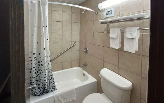 Best Western Raintree Motor Inn