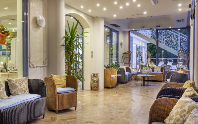 Royal Boutique Hotel
