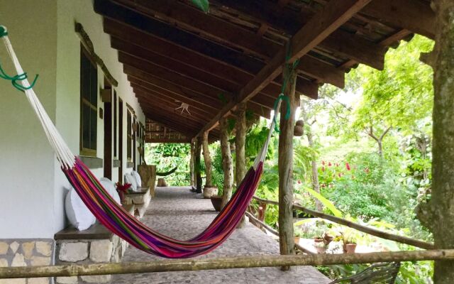 Hotel Hacienda San Lucas Копан-Руинас вид на фасад