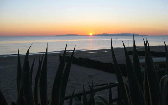 Suites Pratoranieri Beach
