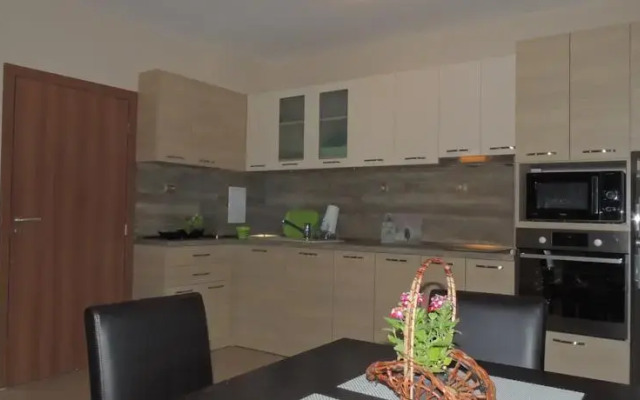 Sunny Apartment