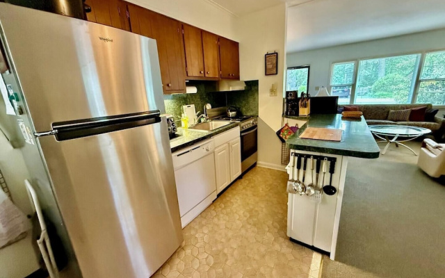 Henlopen Avenue 66