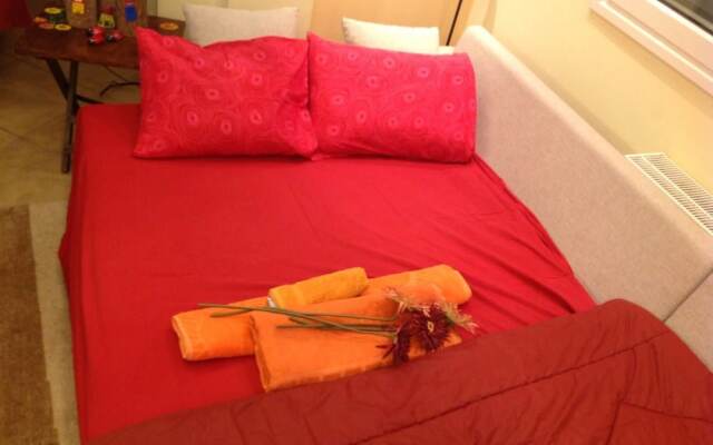 Апартаменты Cosy Studio South Athens' Suburbs, Voula комната для гостей