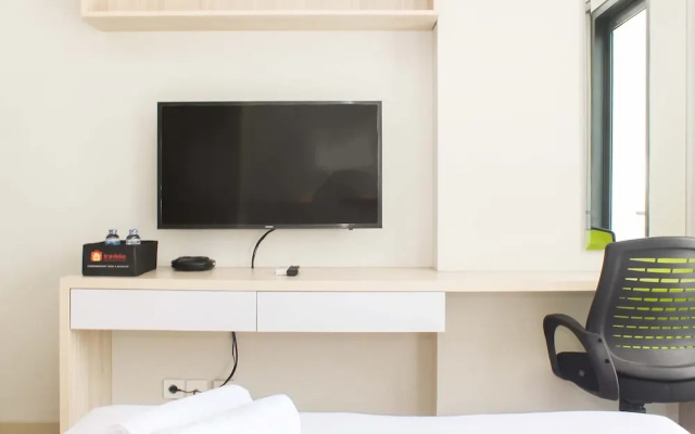 Comfortable Studio at Monroe Tower Apartment