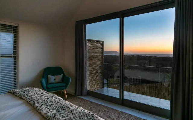 Willow Beach House