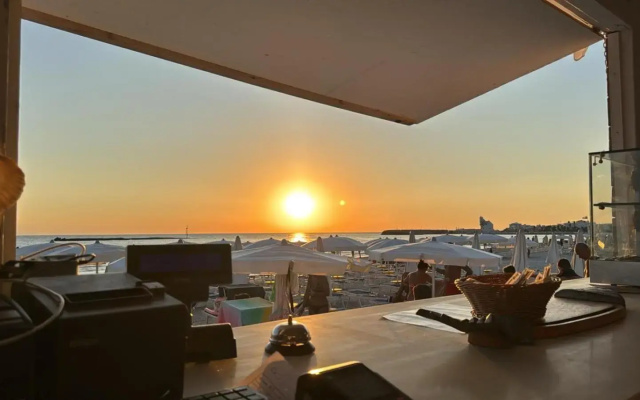 Hyencos Hotel Calos