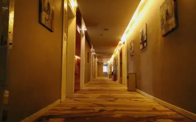 Lanlin Times Hotel