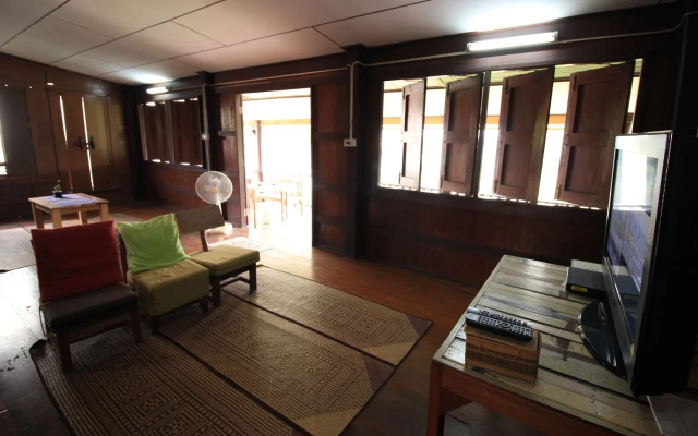 Thaihouse The Riverfront