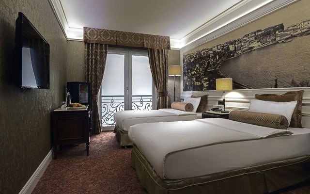 Mell Hotel