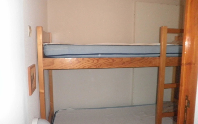 Lou Services Apartment M2-112 LSI 001