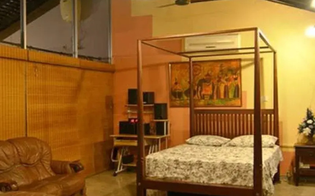 River Gardens Kandy Hotel