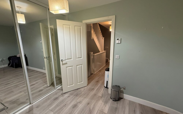 14 Becket Close