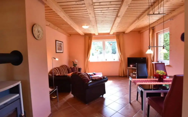 Einladende Ferienwohnung in Zweedorf mit Grill