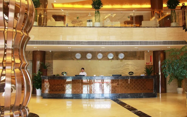 HuangGuoShuYuQuanHotel