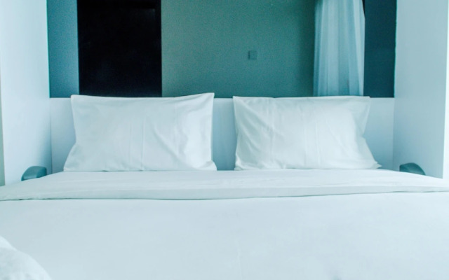 Comfort 1Br At Brooklyn Alam Sutera Apartment