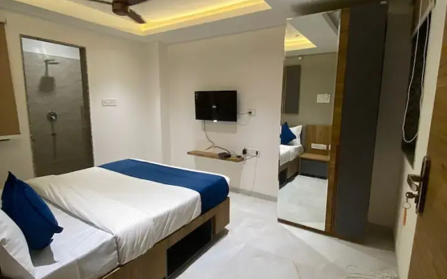 JMB Hotel Height