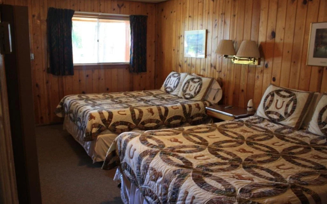 Elkhorn Lodge