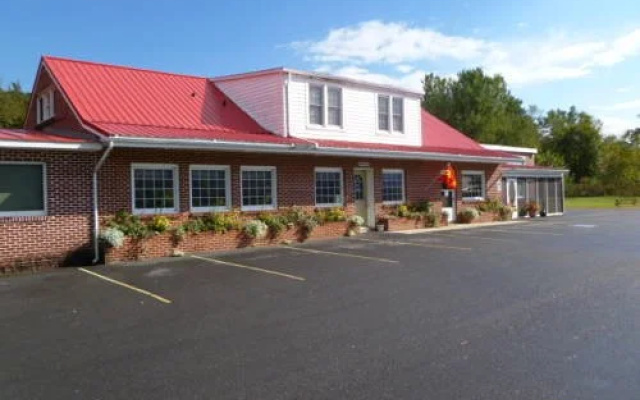 Lost River Motel