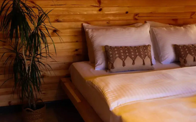 Limon Deluxe Bungalows(Please Contact The Property 7 Days In Advance)