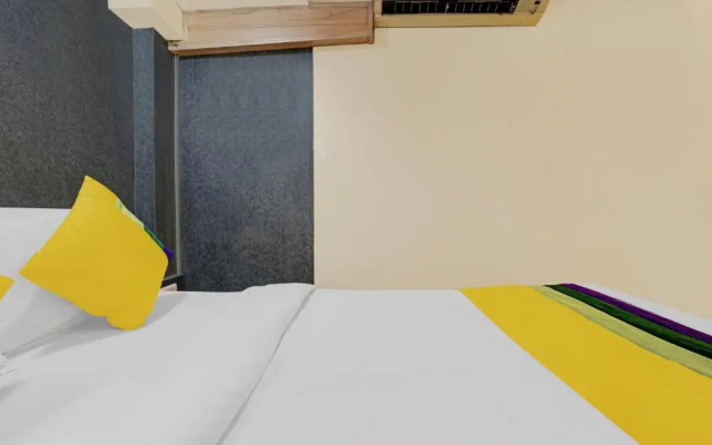 Hotel Amber Corp Inn