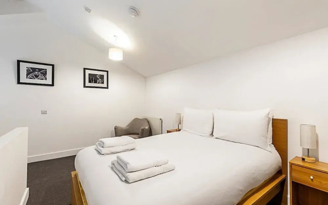 Cosy Camden Retreat Near Markets Tube