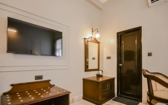 Tiger Villa
