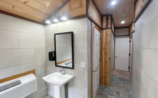 Dudley Creek RV Resort