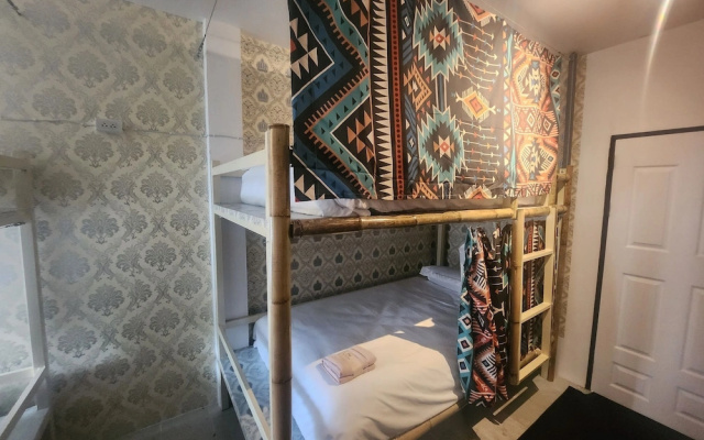 Joon Hostel
