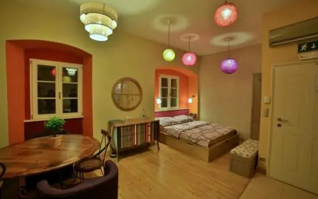 Muzikafe Bed & Breakfast