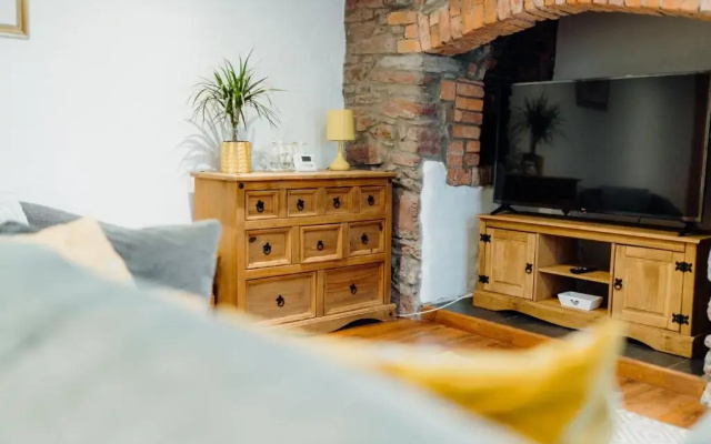 The Bakehouse - Cosy conversion with Outdoor Sauna