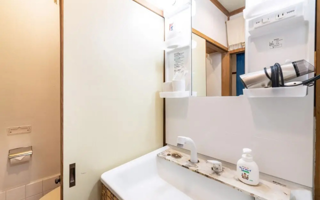 Villa Traditional Designer House Oyama