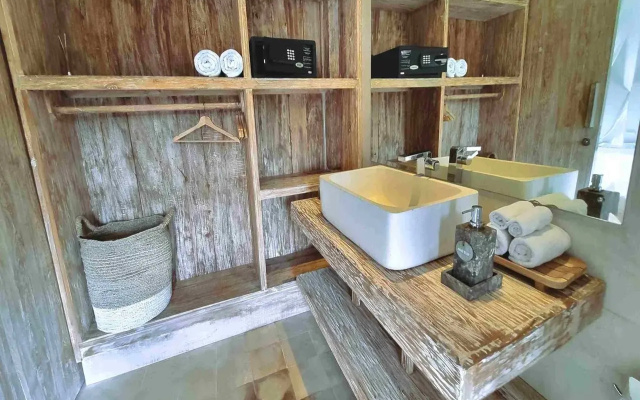 Angsoka Bungalow