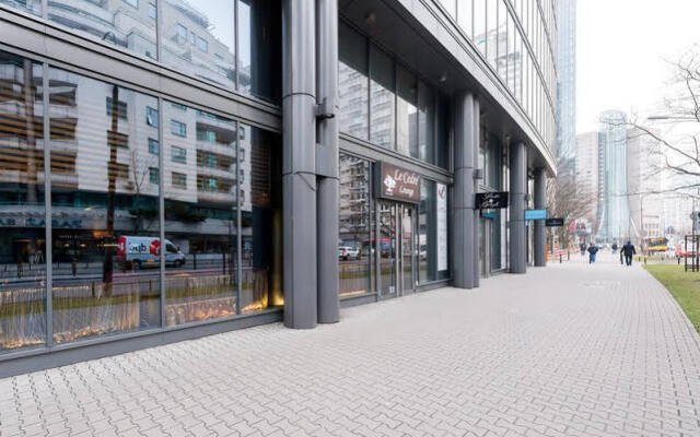 Отель P&O Apartments Grzybowska 2 Польша, Варшава - отзывы, цены и фото номеров - забронировать отель P&O Apartments Grzybowska 2 онлайн вид на фасад