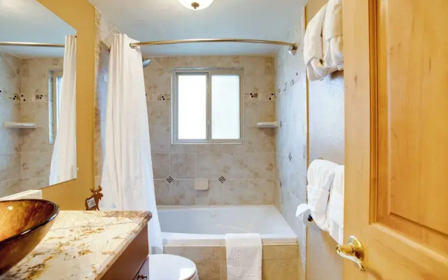 Riverside Condo in Downtown Winter Park!