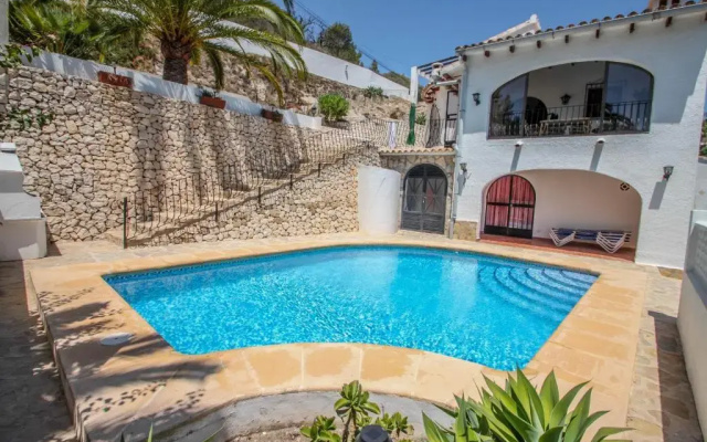 Linda - modern villa with splendid views in Benissa