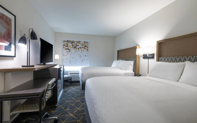 Holiday Inn Greenville - Woodruff Road by IHG