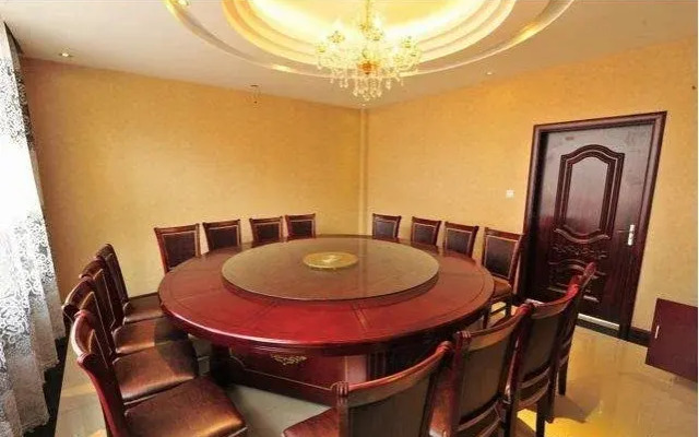 Yue Ya Lou Hotel