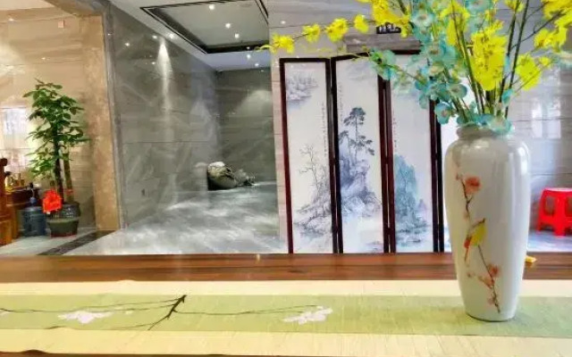 Rongjusheng Hotel
