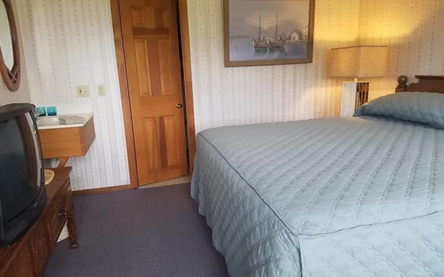Leona's Motel