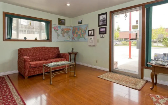Flagstone Motel
