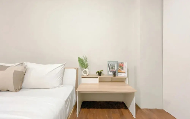 Full Furnished Studio Loft with Sofa Bed Nifarro Park Apartment