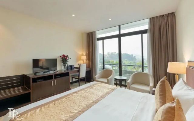 Red River View Hotel